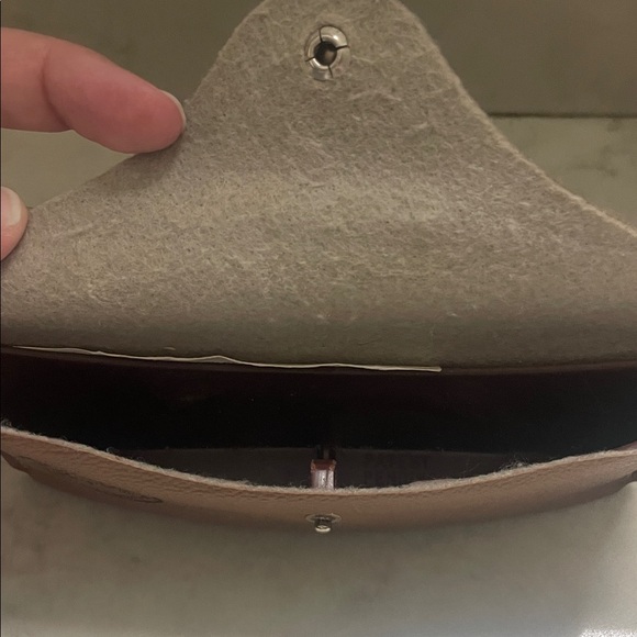 Ray-Ban Classic Gold Aviators with Black Lenses Vintage- purchased around 1990. - Picture 7 of 7